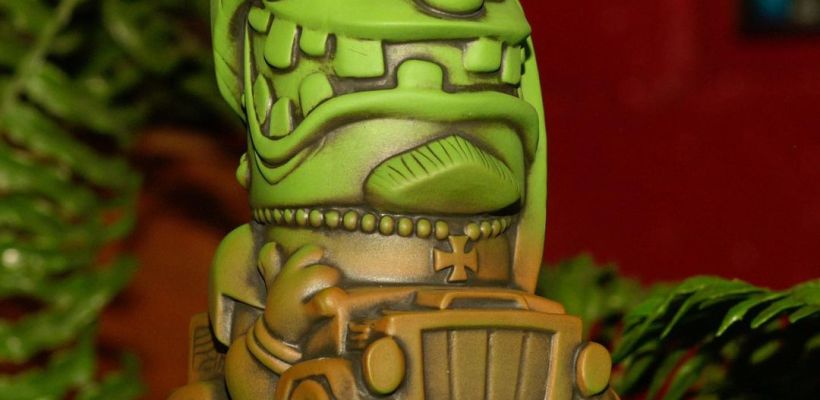 Red Dwarf Zombie Surfer Mug