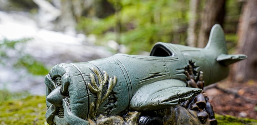 Front - Trouble In Paradise - The Search for Tiki - Limited Edition